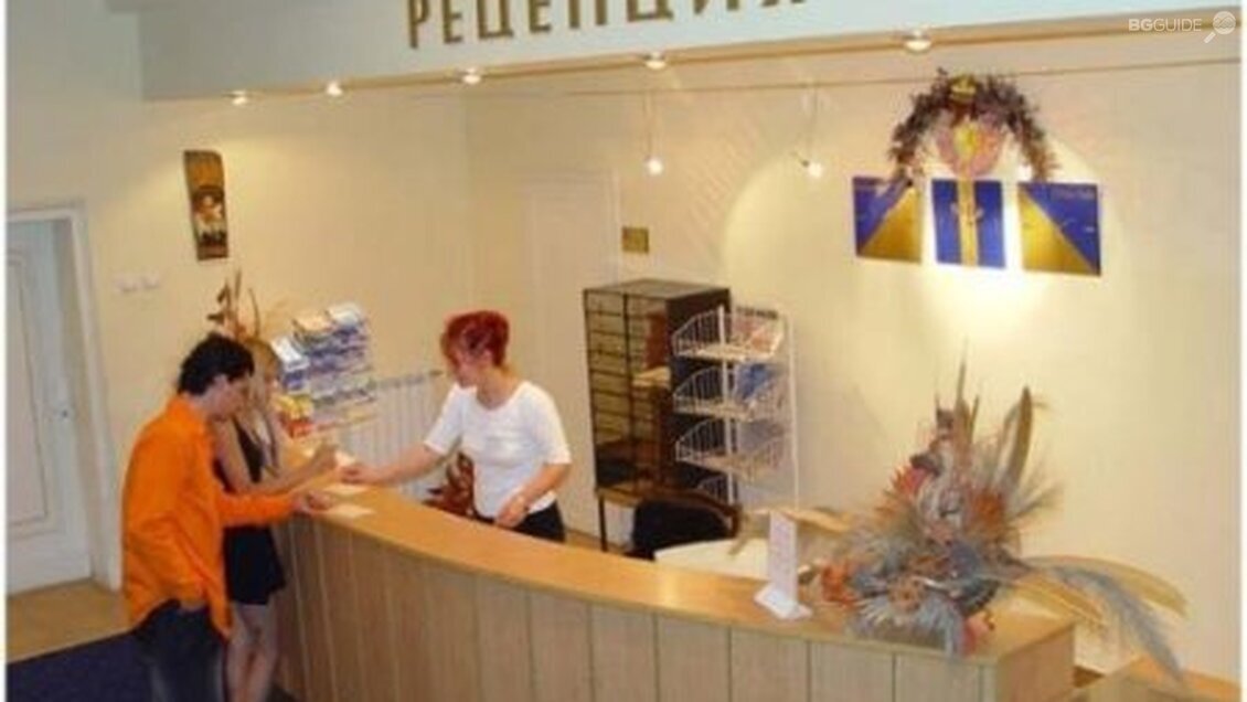 Хотелски комплекс "Люляци"