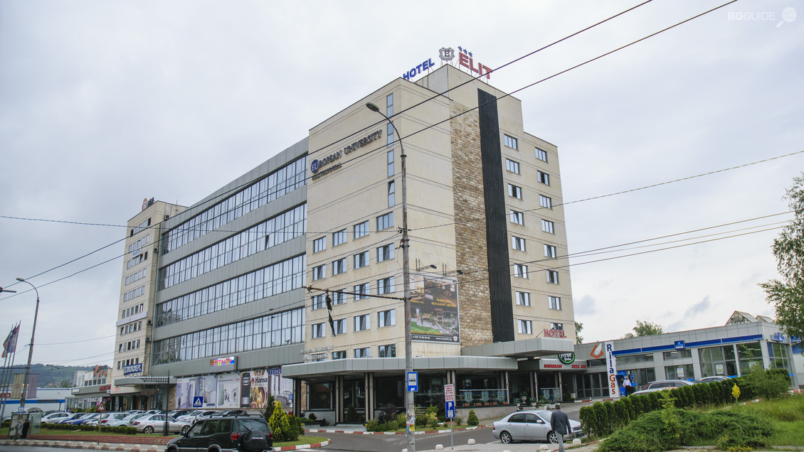 Хотел "Елит"