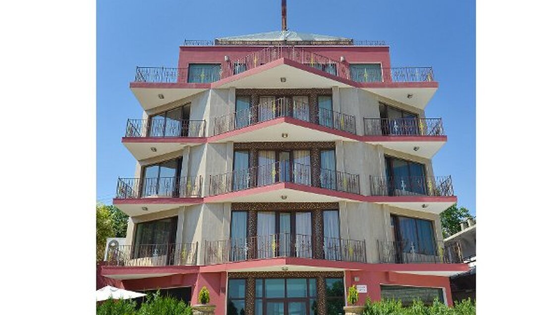 Хотел "Еллинис"