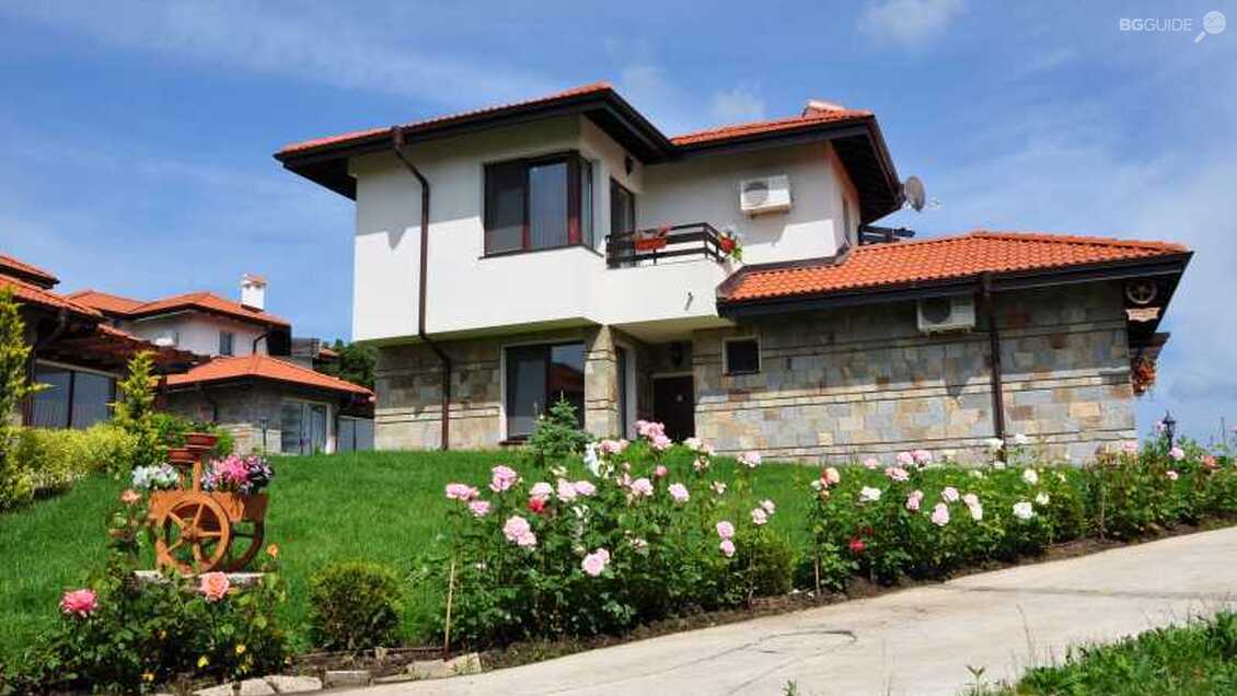 Вила "На Черно море"