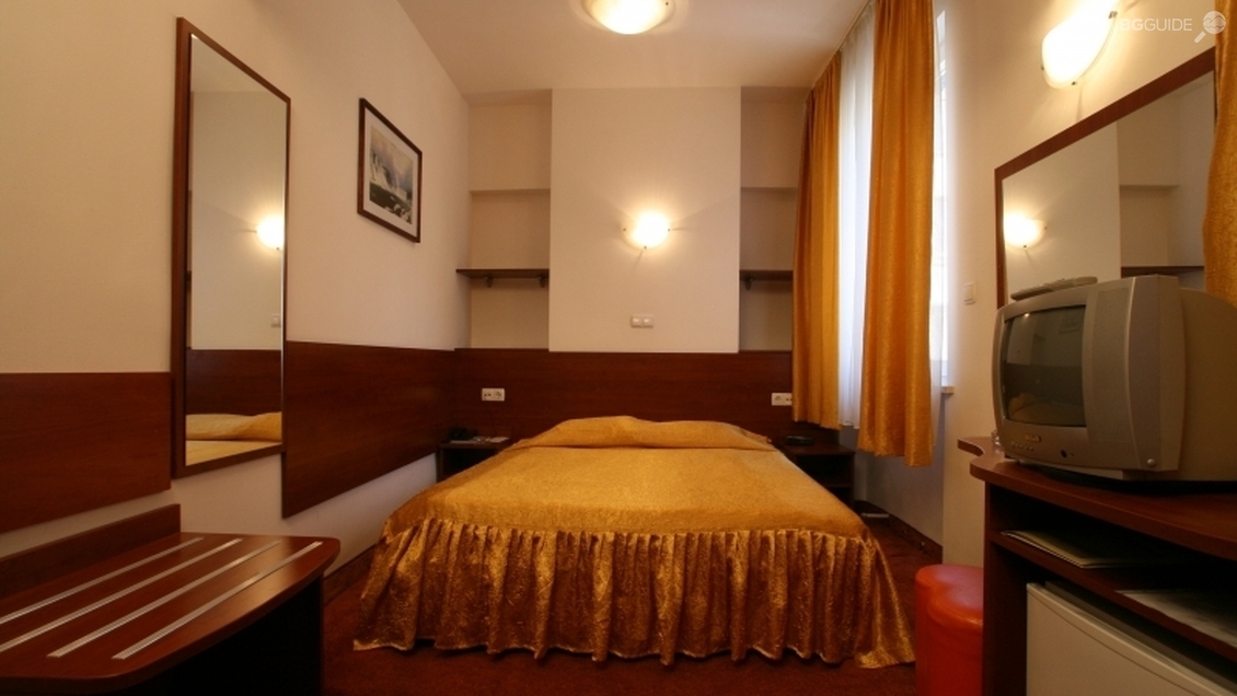 Хотел "Славянска беседа"