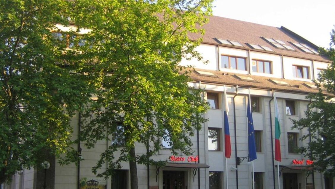 Бутиков хотел "Вентура"