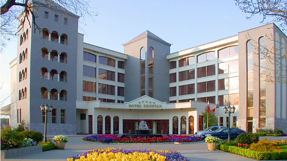 Хотел "Дръстър"