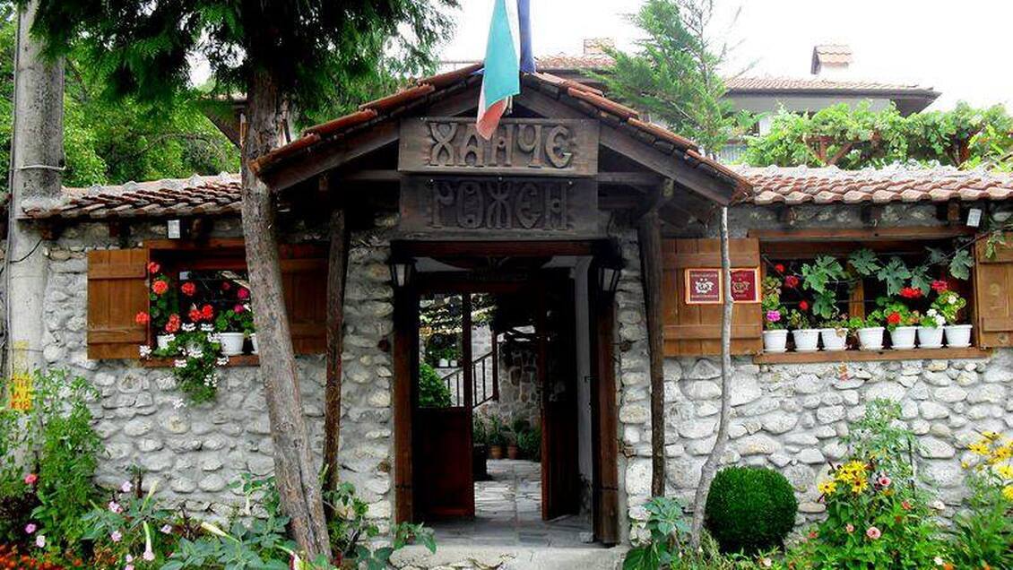 Роженски хан