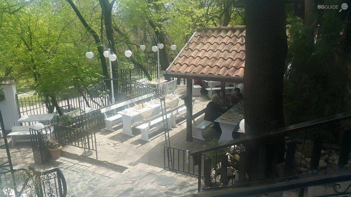 Ресторант "Малък Бунарджик"