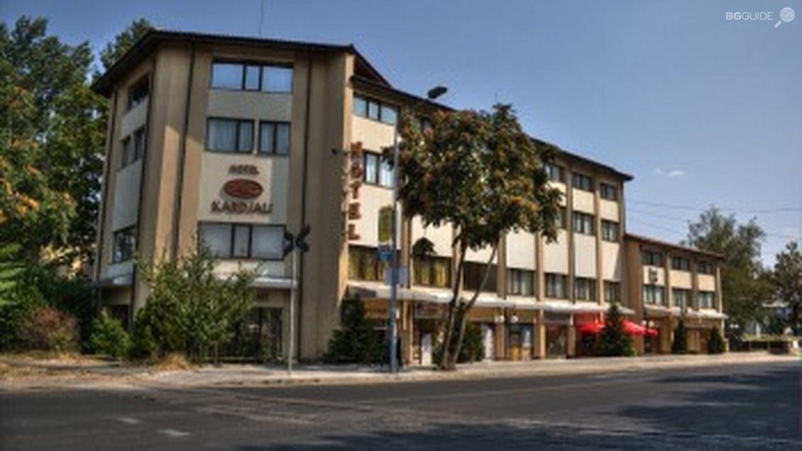 Хотелски комплекс „Кърджали”