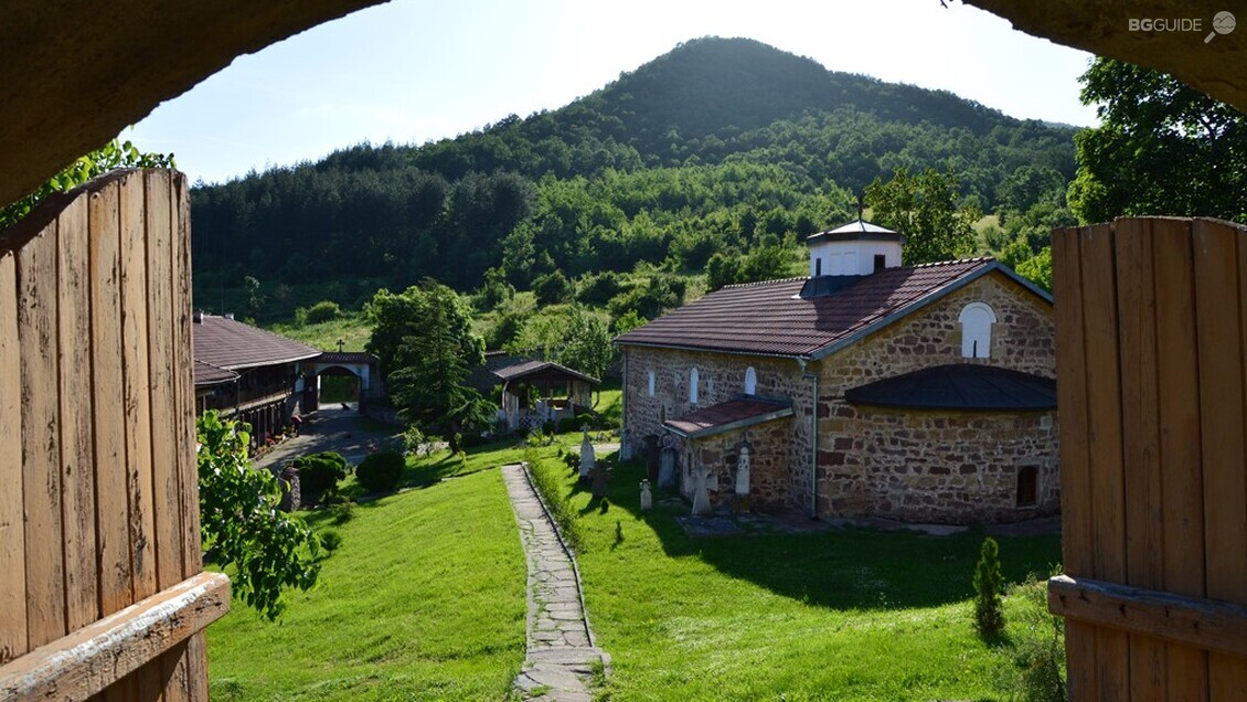 Чипровски манастир "Св. Иван Рилски"