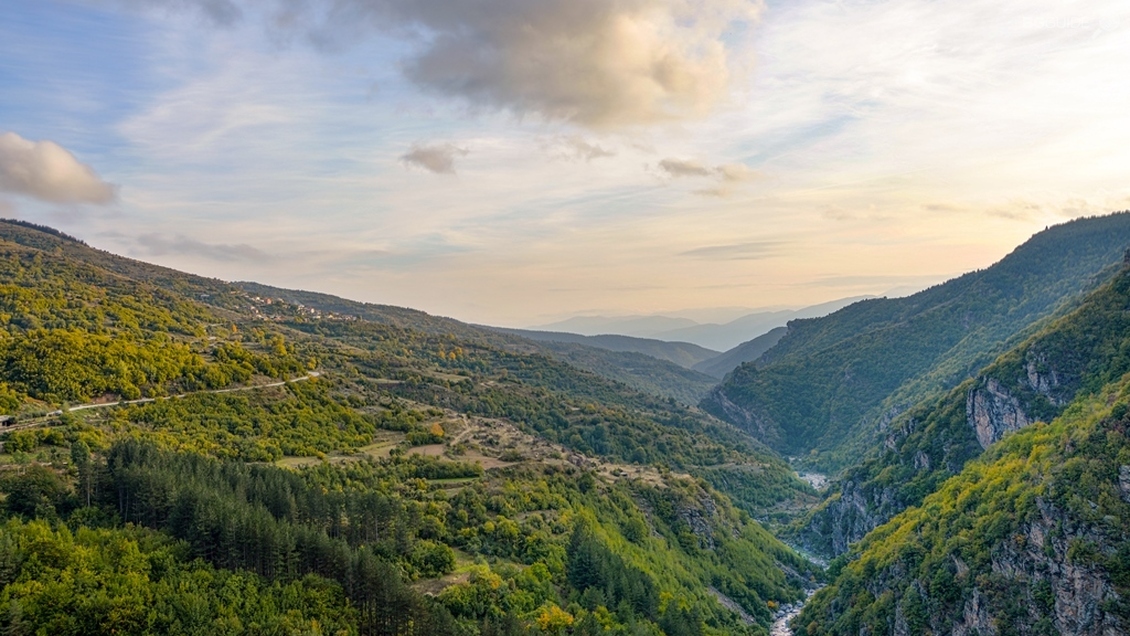 Каньонът на река Канина