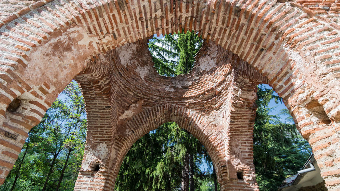 Тракийска гробница - Казанлък