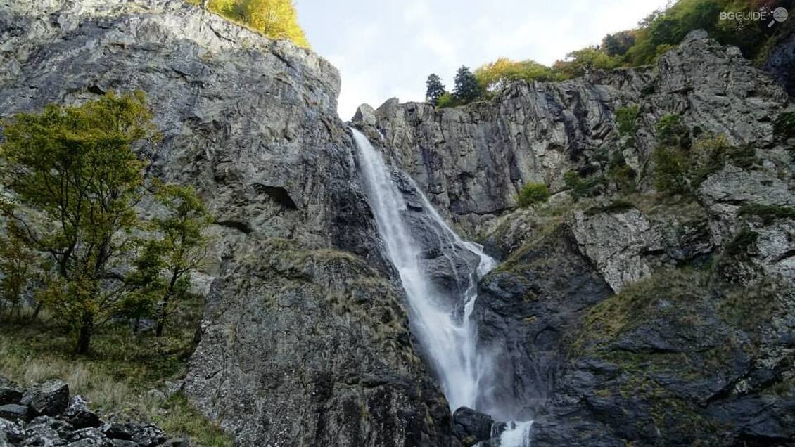 Kademliysko Praskalo Falls