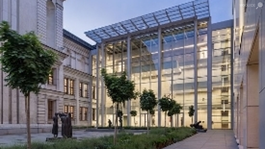 Национална галерия „Квадрат 500“