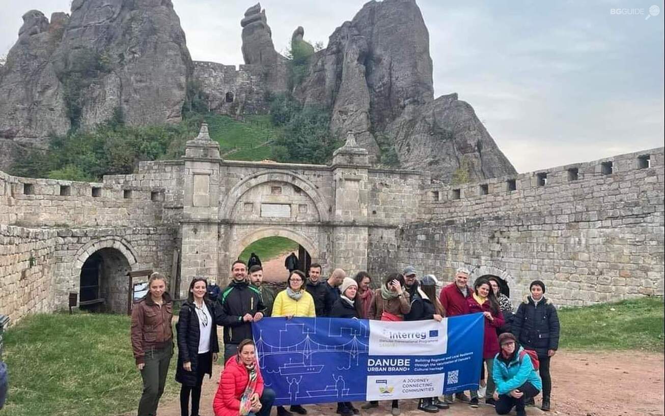 311984124-2693060350825860-5851209175069238658-n_1306x818_crop_758a529d18