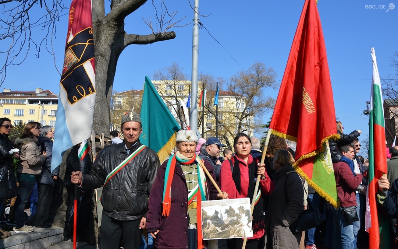 3ti-mart-2016-gj_1306x818_crop_ff0b6a448e