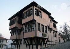 la-martin_230x161_crop_aec96f42ad