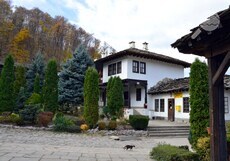 troyanski-manastir-2_230x161_crop_bb6e29ddf4