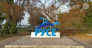 1730196567037-re_310x161_crop_c81140e401