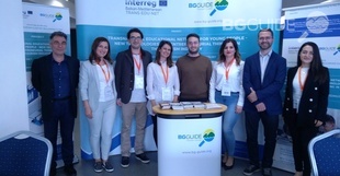 travel-career-2019_310x161_crop_4db18a4c9a